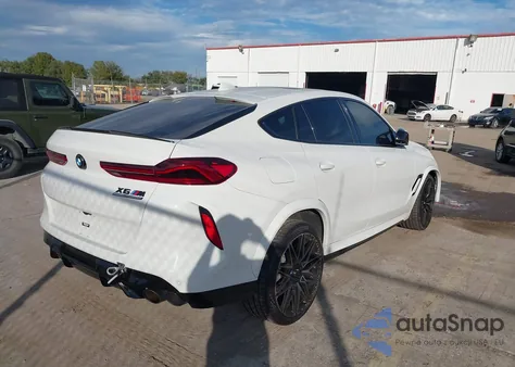 2022 BMW X6 M z USA, uszkodzony, nr VIN 5YMCY0C05N9J59690